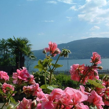 Residence Tre Ponti Verbania Bagian luar foto